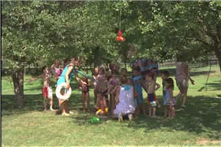 small_9400 1025 family, cloudsImg0031.webp